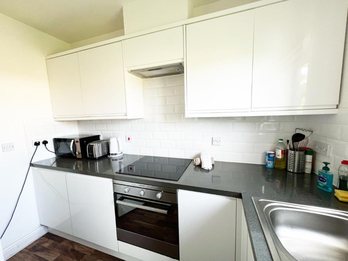 Gracenote Properties Hemel Hempstead - Serviced Apartment With Free Parking Exterior foto